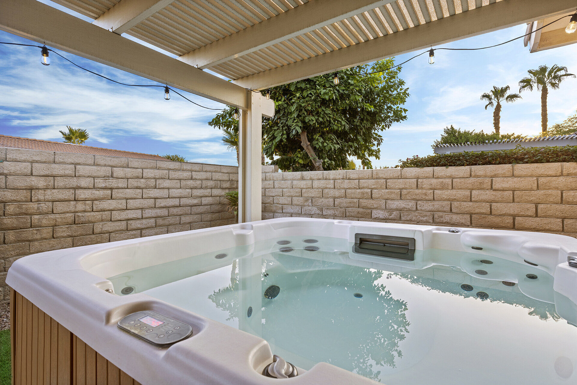 Evening ambiance at Cozy Cactus outdoor area